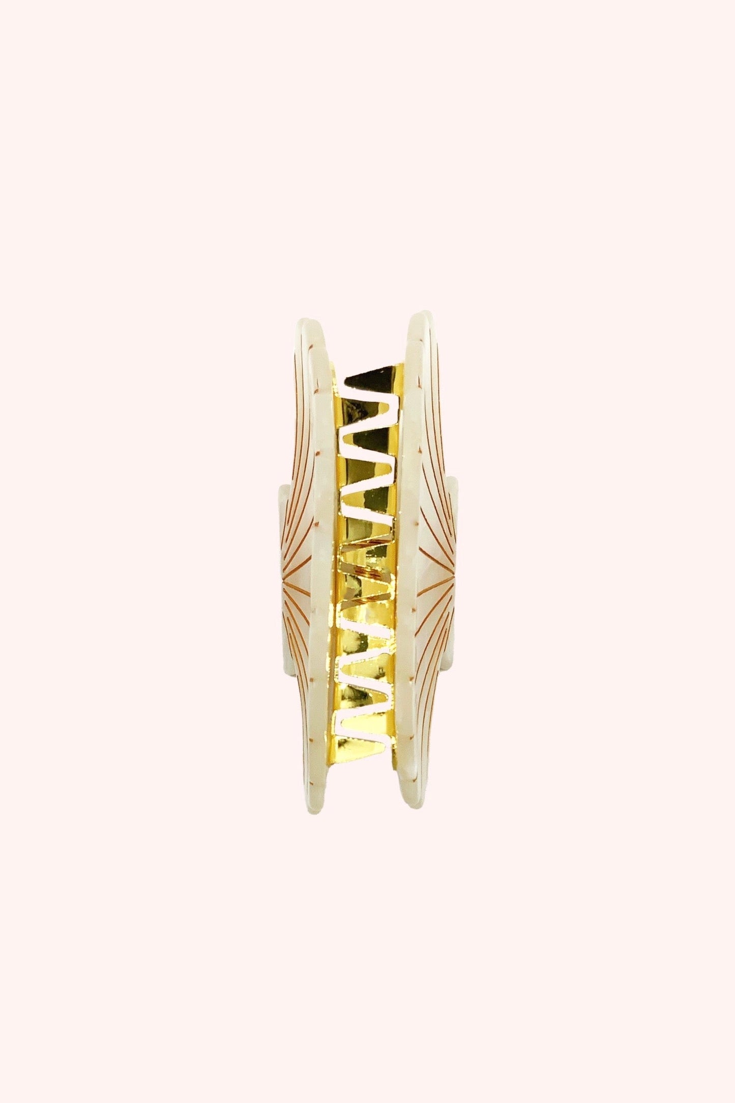 Anna Sui Large Ivory Pastel Sea Shell Jaw Clip