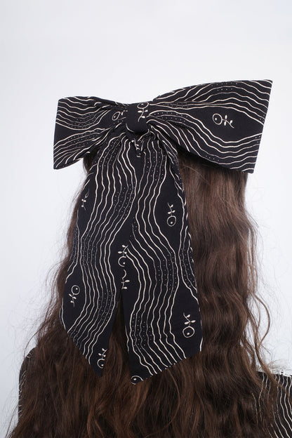 Anna Sui Berry Crepe Bow Hair Clip