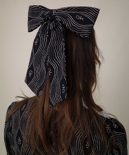 Anna Sui Berry Crepe Bow Hair Clip