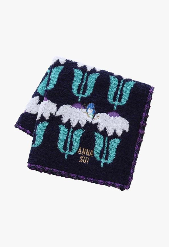 Anna Sui Upsy Daisy Washcloth
