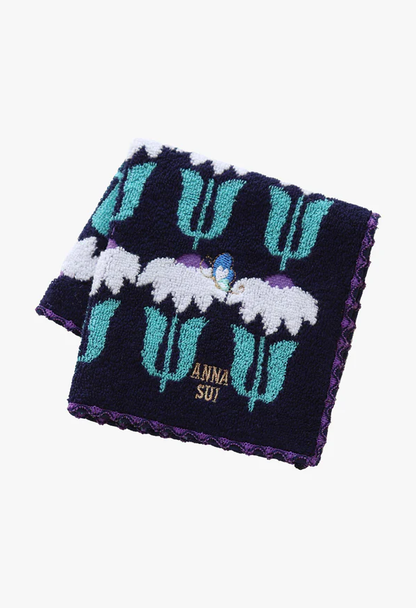 Anna Sui Upsy Daisy Washcloth