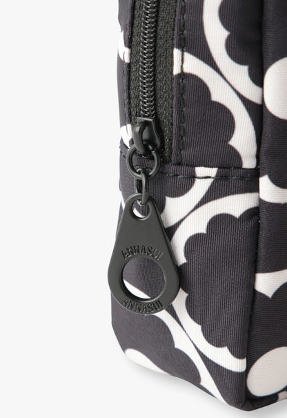 Anna Sui Daisy Delight Pouch