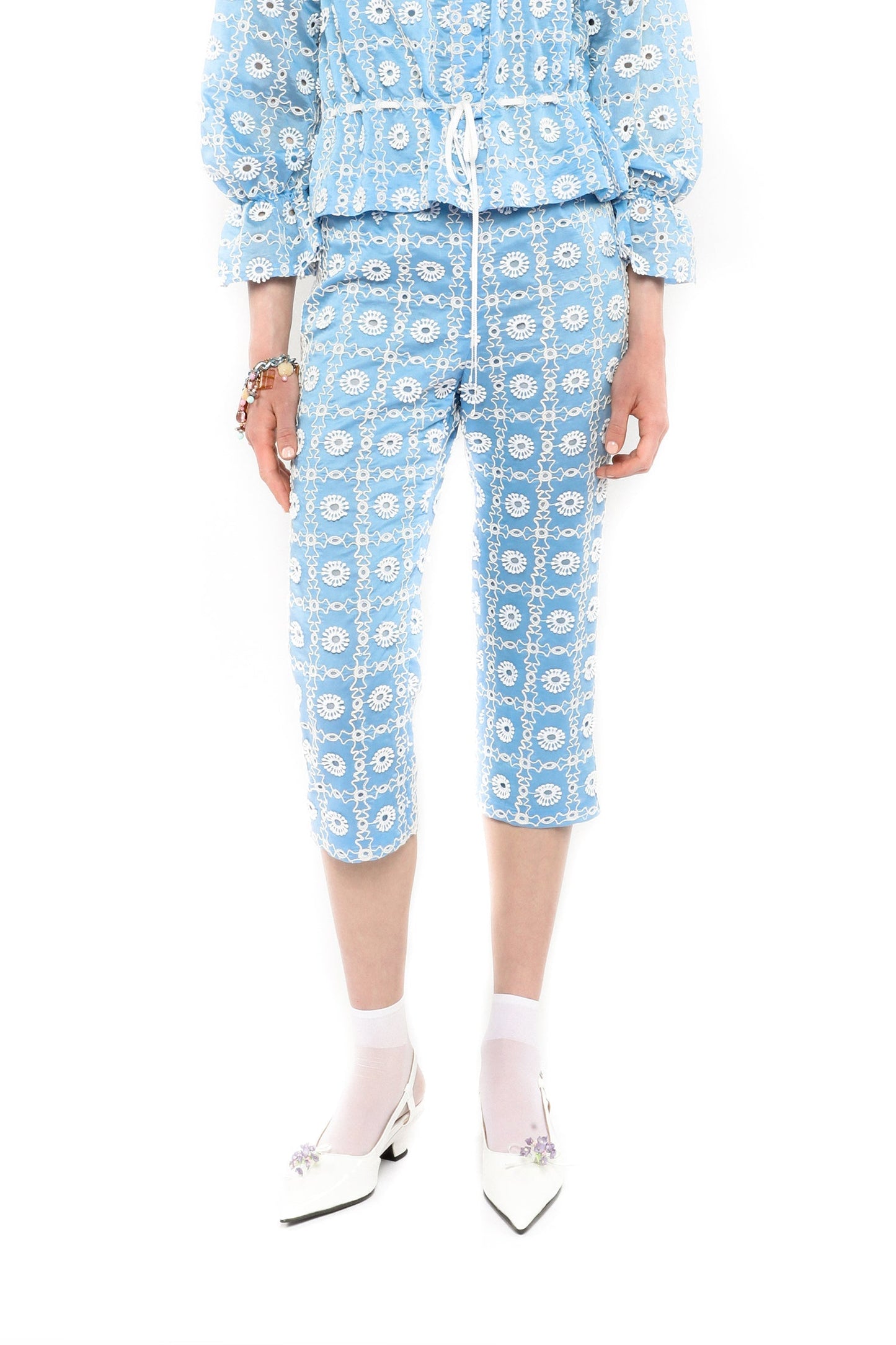 Anna Sui Lattice Lace Embroidery Capri Pants