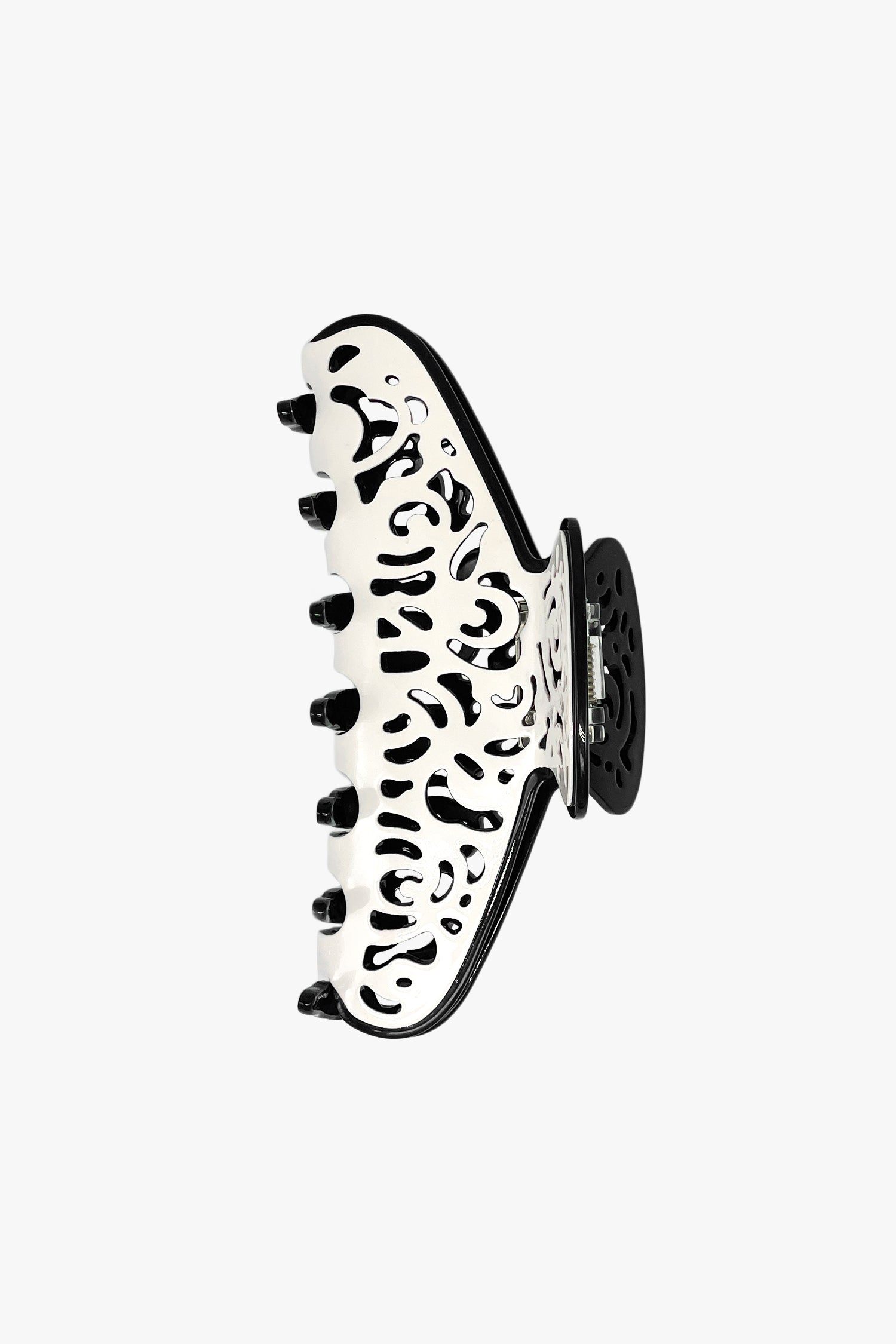 Anna Sui Vintage White & Black Two-Tone Open Scroll Jaw Clip