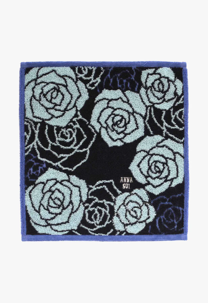 Anna Sui Metallic Bloom Washcloth