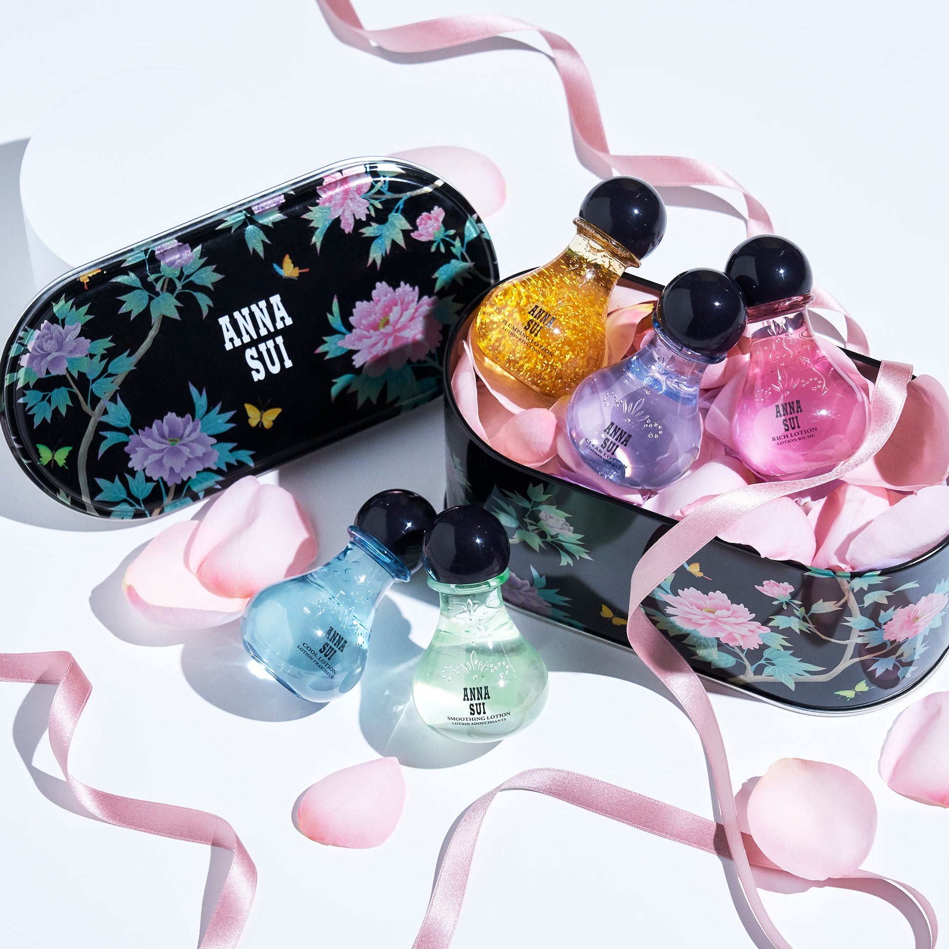 Anna Sui Limited Edition: Anna Sui Mini Lotion Kit