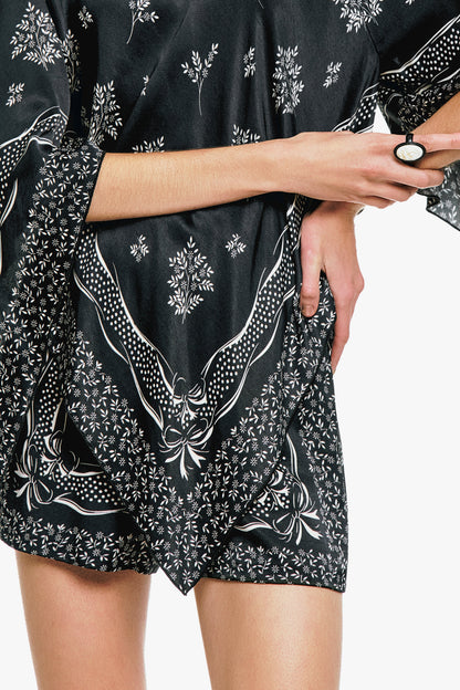 Anna Sui Ribbon Handkerchief Satin Print Shorts