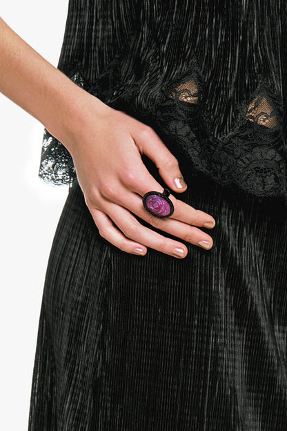 Anna Sui Carved Rose Ring - Dusty Rose