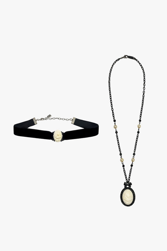 Anna Sui Carved Rose Victorian Necklace & Choker Set – Ivory