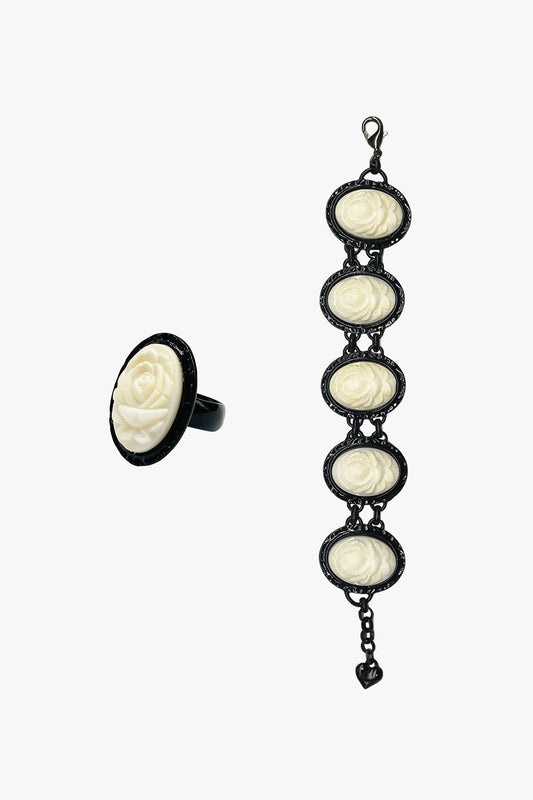 Anna Sui Carved Rose Bracelet & Ring Set – Ivory