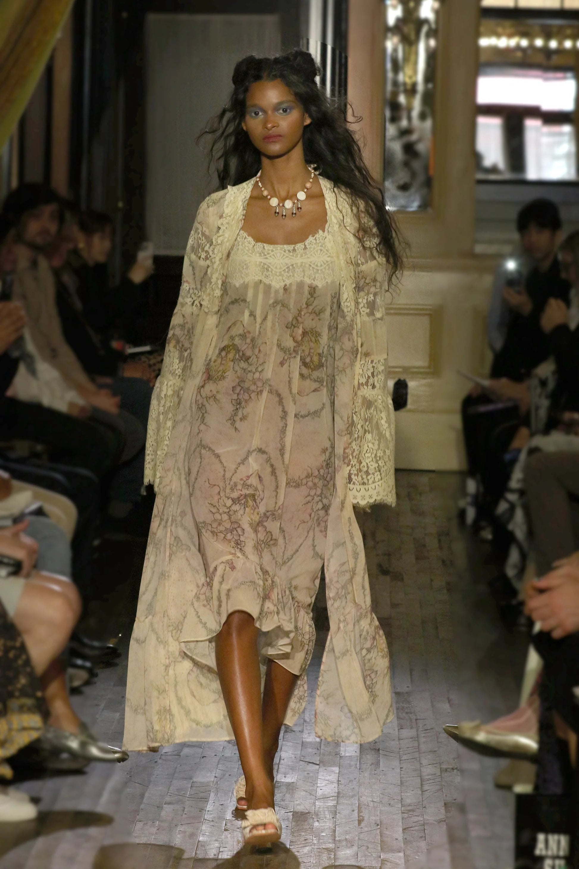 Anna Sui Spirit Bloom Chiffon Peignoir