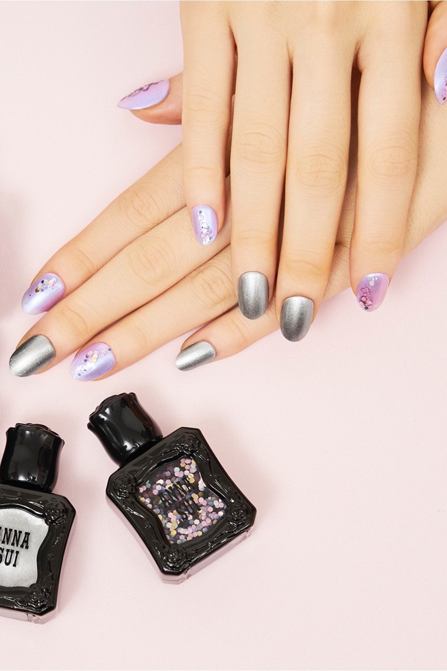 Anna Sui Nail Polish Topper