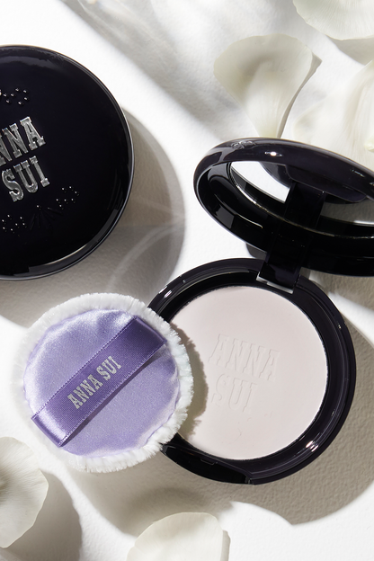 Anna Sui Brightening Powder Compact