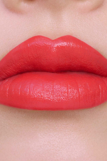 Anna Sui New: Anna Sui Rouge Reds