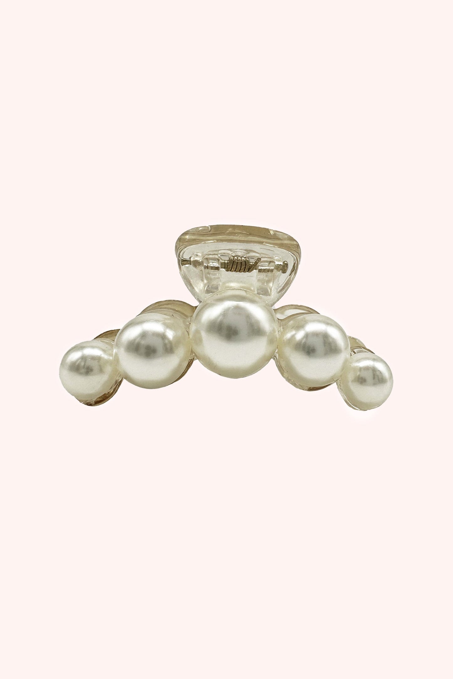 Anna Sui String of Pearls Mini Jaw Clip Ivory