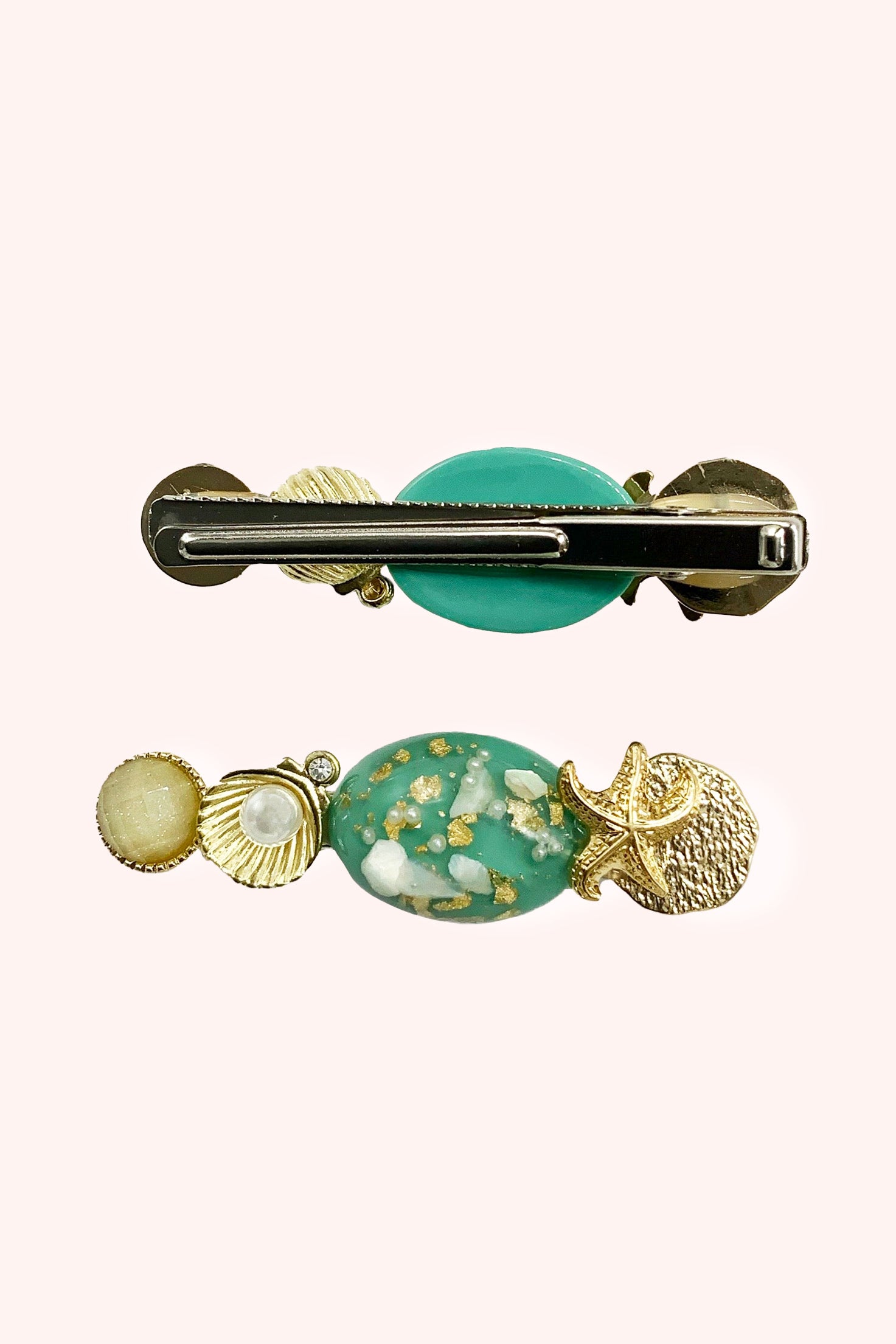 Anna Sui Mermaid Shell Clamp Clip - Aqua