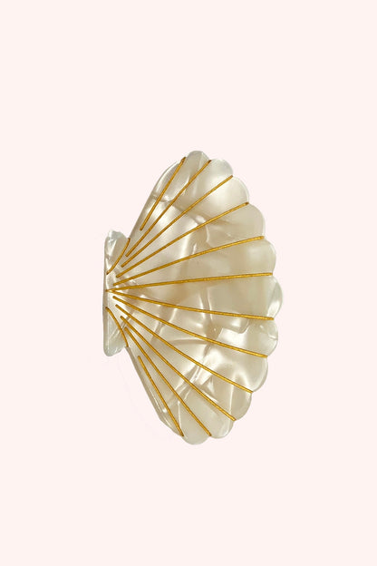 Anna Sui Large Ivory Pastel Sea Shell Jaw Clip